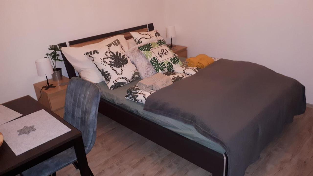 Garibaldik Apartman Daire Budapeşte Dış mekan fotoğraf